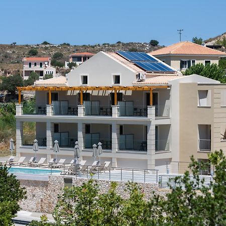 Sky View Suites Kefalonia Vovikes Luaran gambar