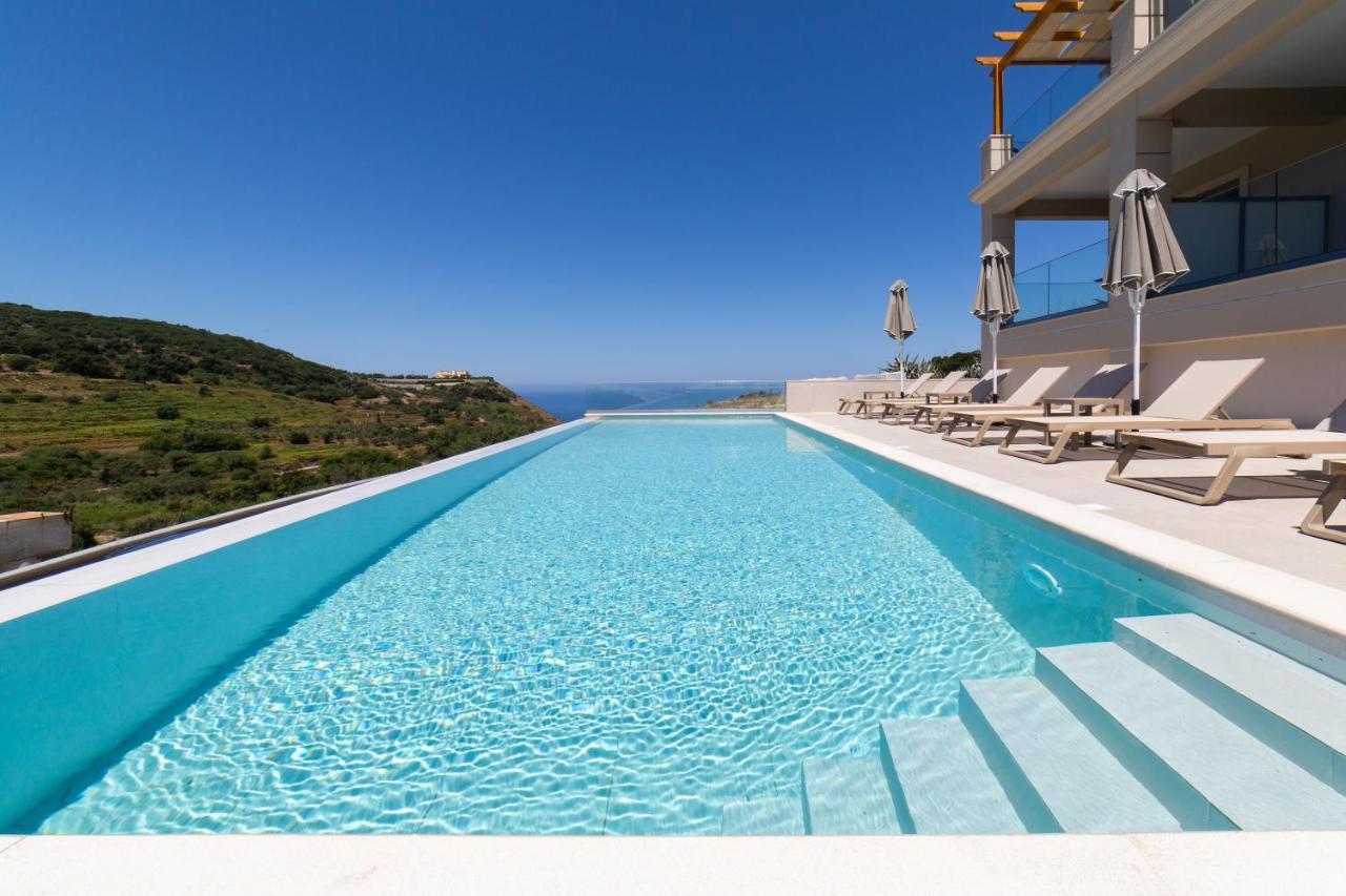 Sky View Suites Kefalonia Vovikes Luaran gambar